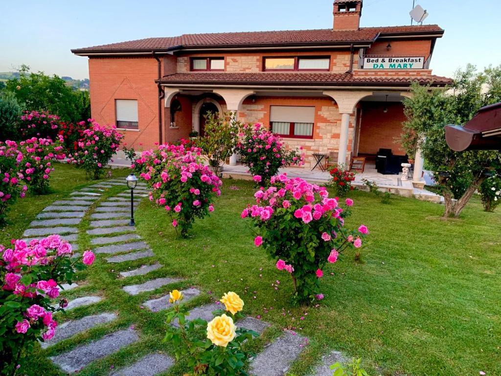 B&B Da Mary Matrice Екстер'єр фото